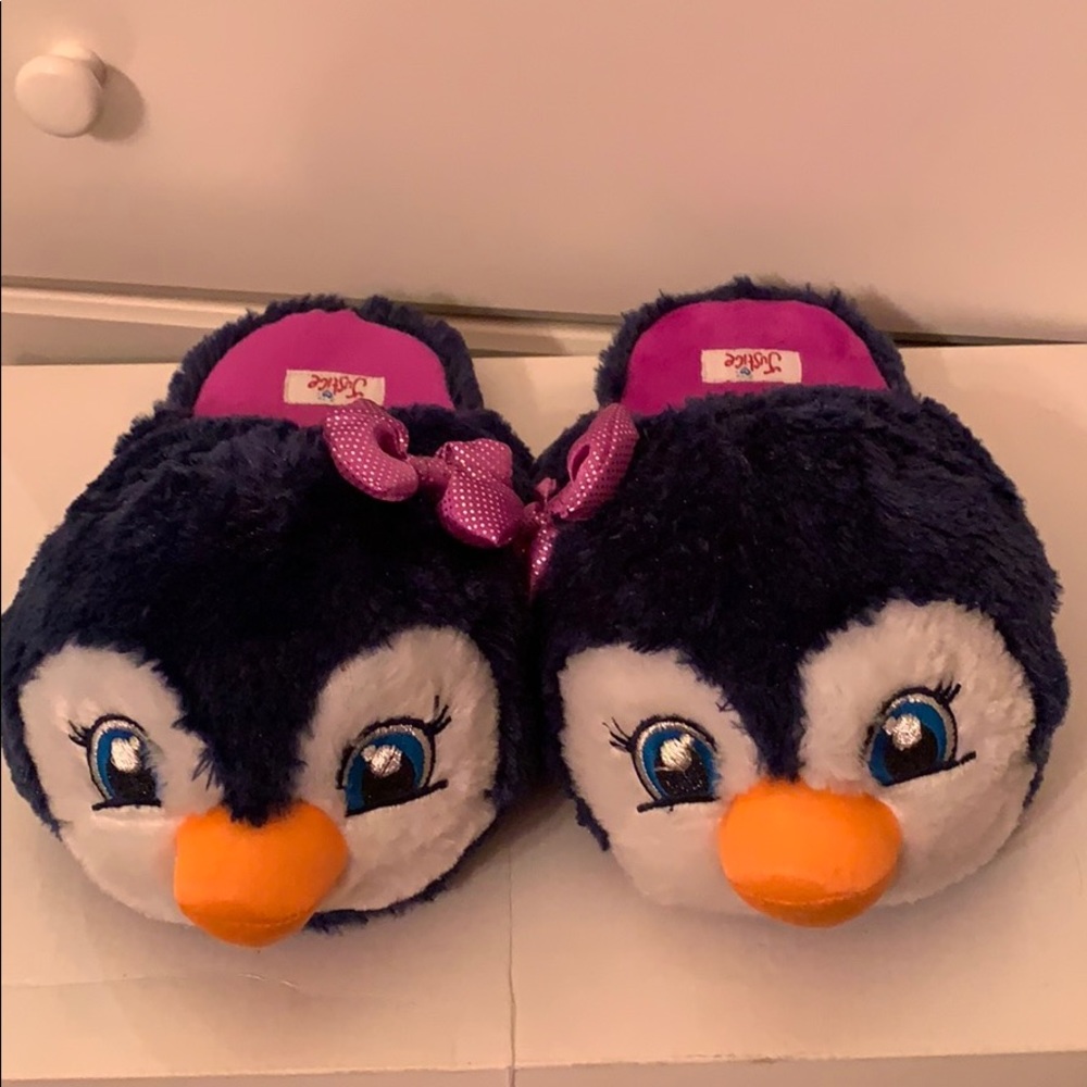 Justice Girl’s Penguin Slippers